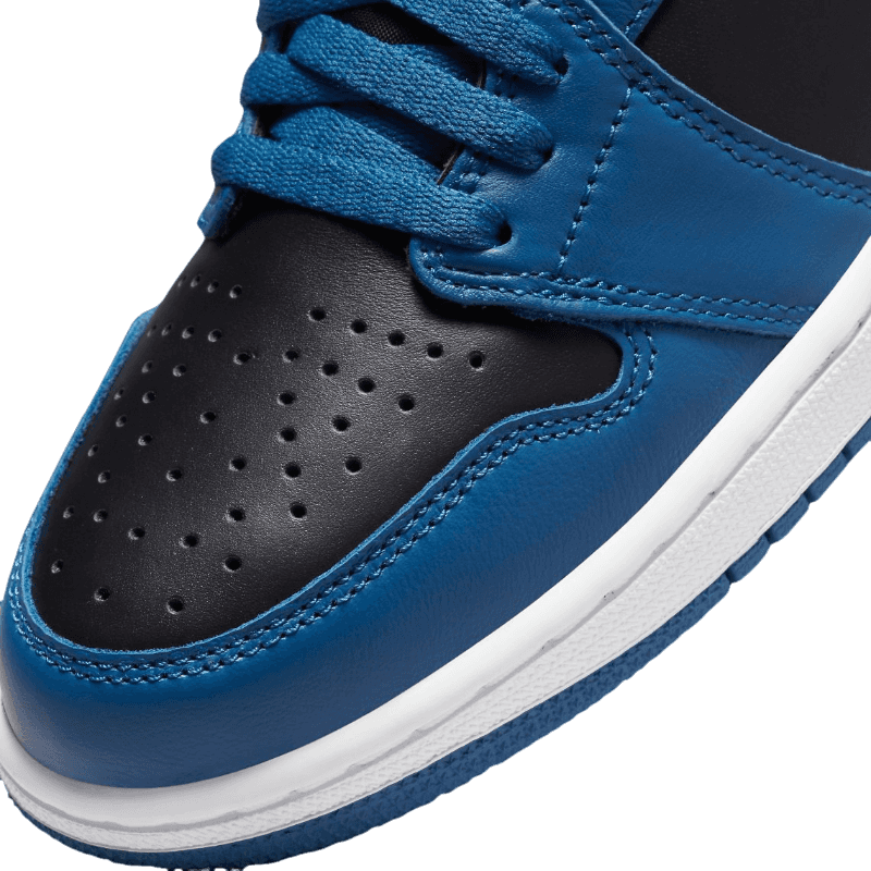 Tênis Air Jordan 1 High "Dark Marina Blue" Preto / Azul