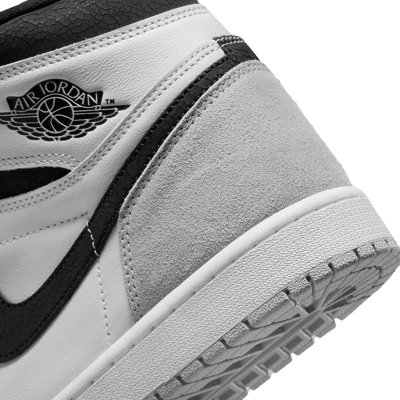 Tênis Air Jordan 1 High "Stage Haze" Preto / Cinza