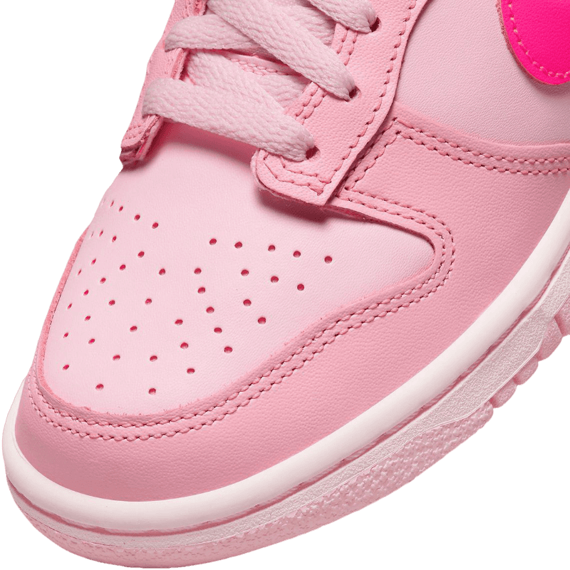 Tênis Dunk Low "Triple Pink" Feminino Rosa