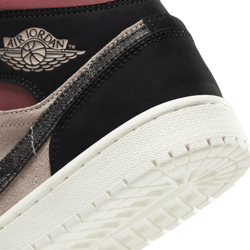 Tênis Air Jordan 1 Mid "Canyon Rust" Feminino Rosa / Preto