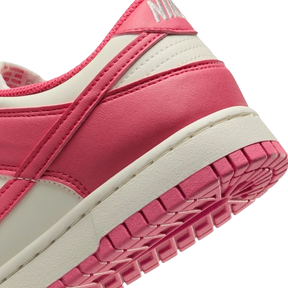 Tênis Dunk Low "Aster Pink" Feminino Rosa