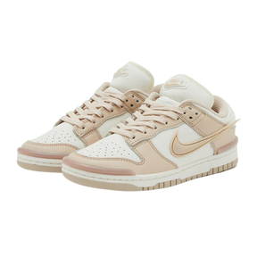 Tênis Dunk Low "Twist Sand Drift" Feminino Bege
